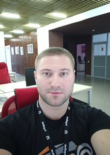 Руслан Уваров