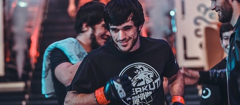 Расул Албасханов – Нарек Авагян: прогноз на смешанные единоборства (ММА) от Георгия Макарова Расул Албасханов – Нарек Авагян: прогноз на смешанные единоборства (ММА) от Георгия Макарова